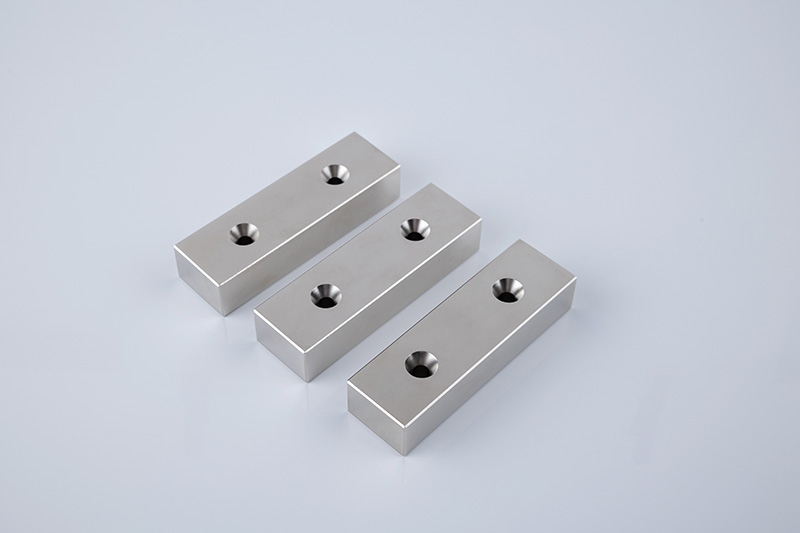 Square Counterbore Magnet